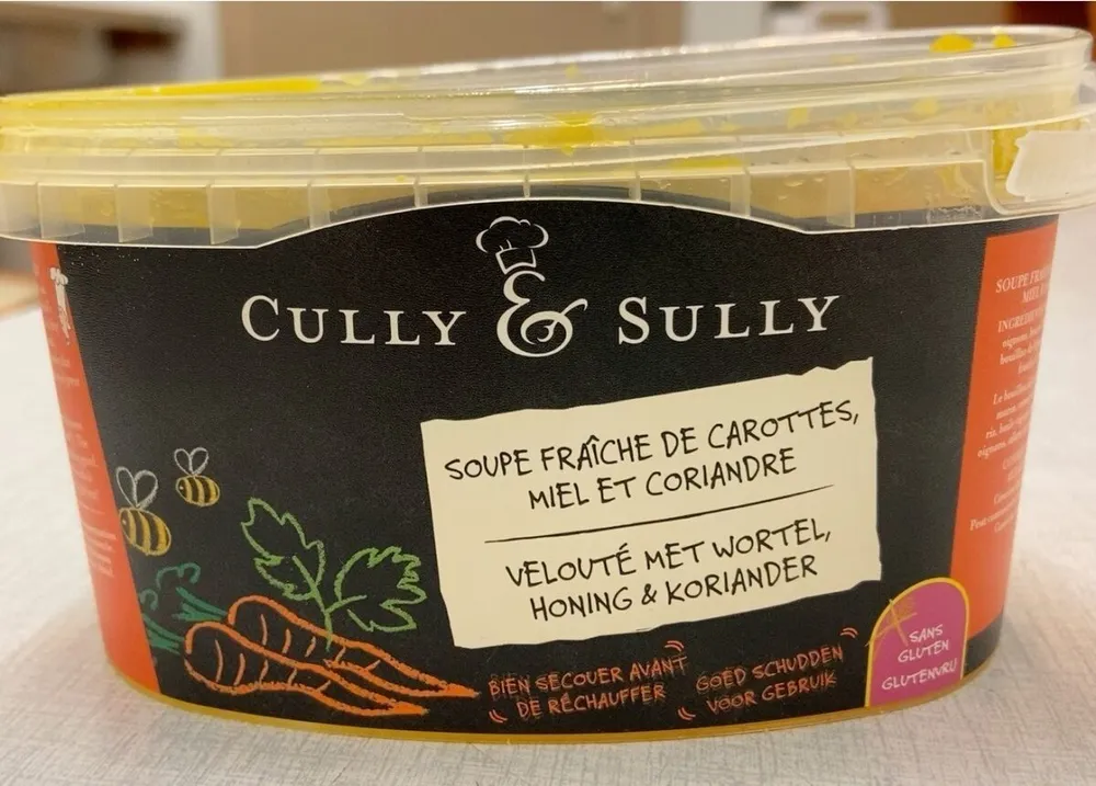 Soupe fraiche de carottes, miel er coriandre