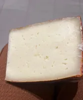 Queso semipimenton