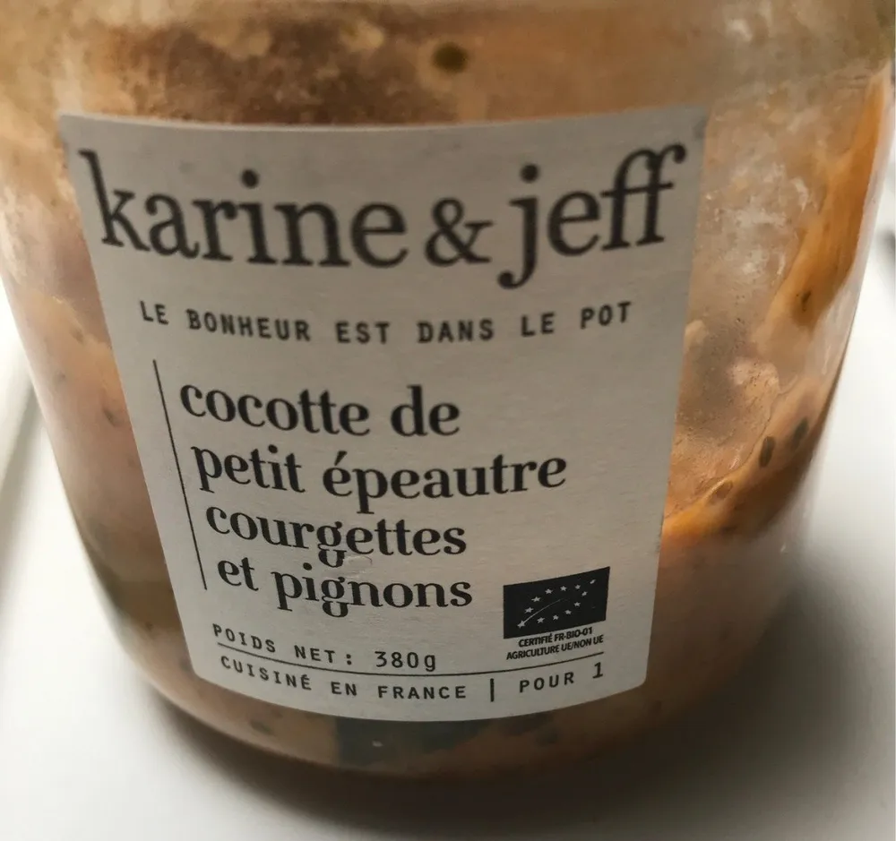 Cocotte de petit epautre corgettes et pignons