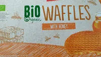 Bio waffles with honey (gauffres au miel)