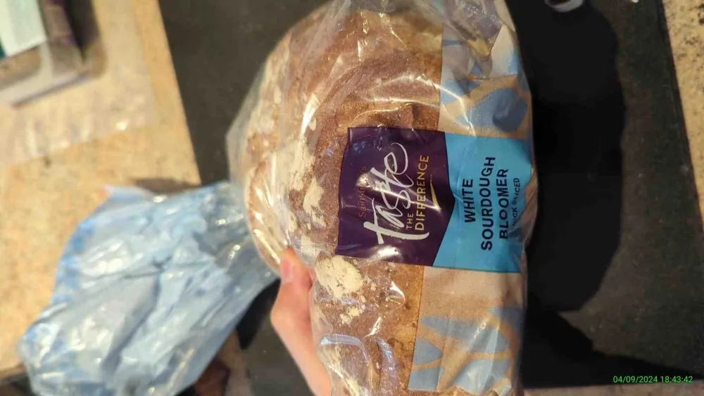 White sourdough bloomer