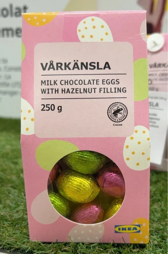 Œufs chocolat au lait avec fourrage 50% praliné noisette