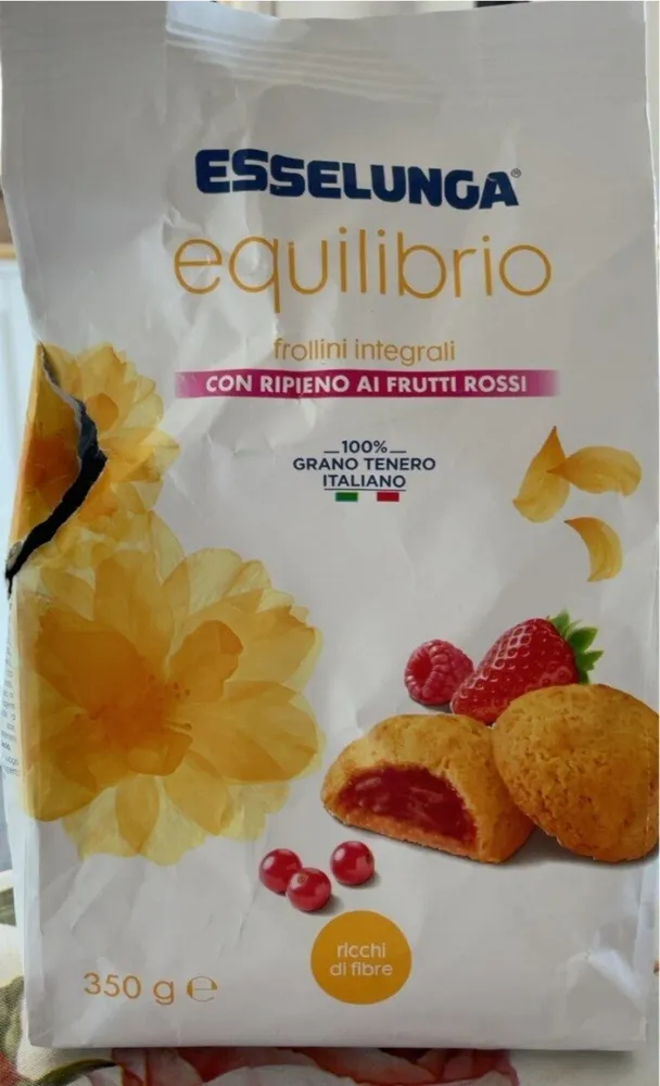 Frollini integrali con frutti rossi