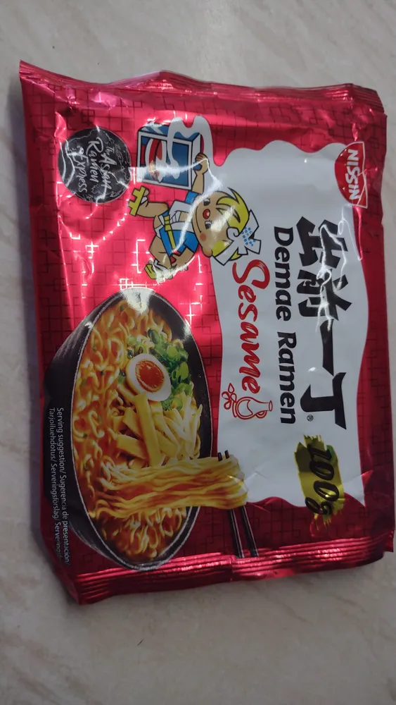 demae ramen sesame noodles