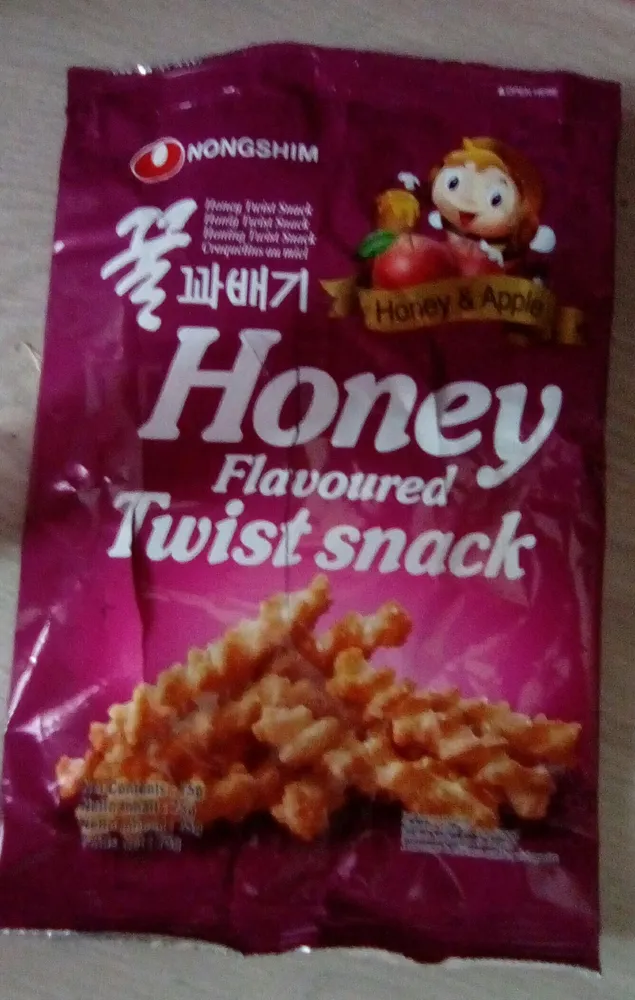 Honey Flavoured Twist snack