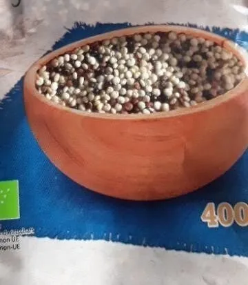 Quinoa tricolore