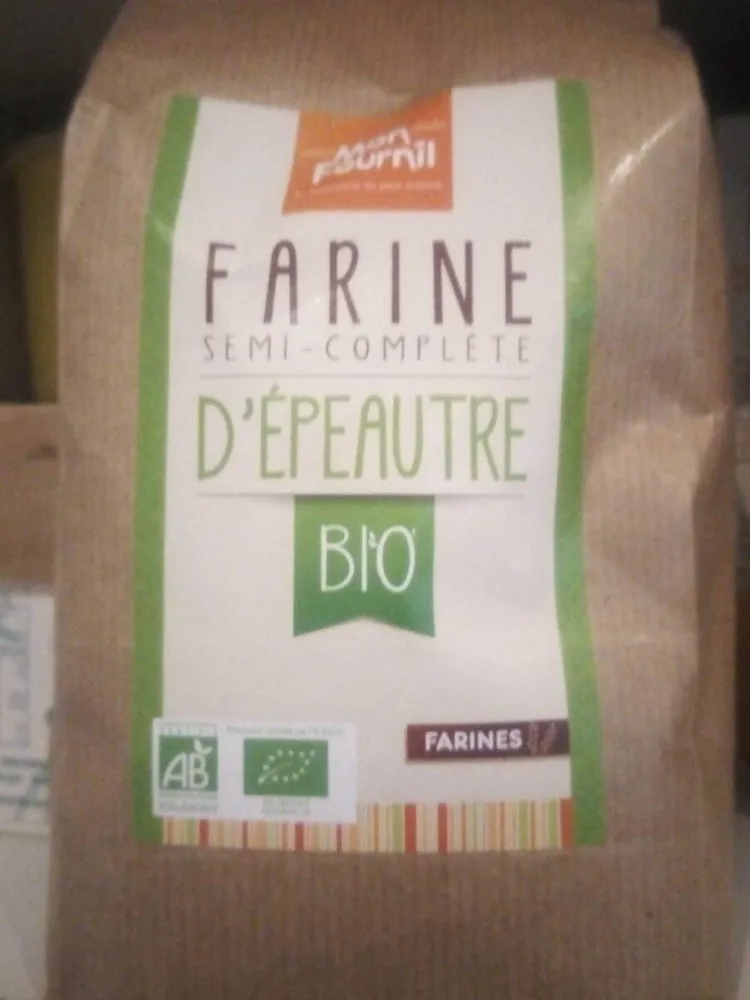 Farine d'épeautre semi-complète