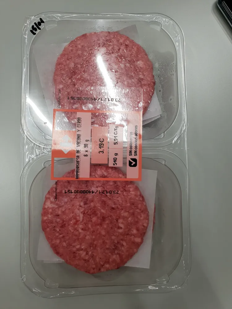 hamburguesa de vacuno y cerdo