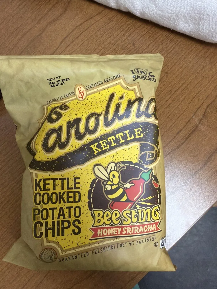 Kettle Cooked Potato Chips, Honey Sriracha