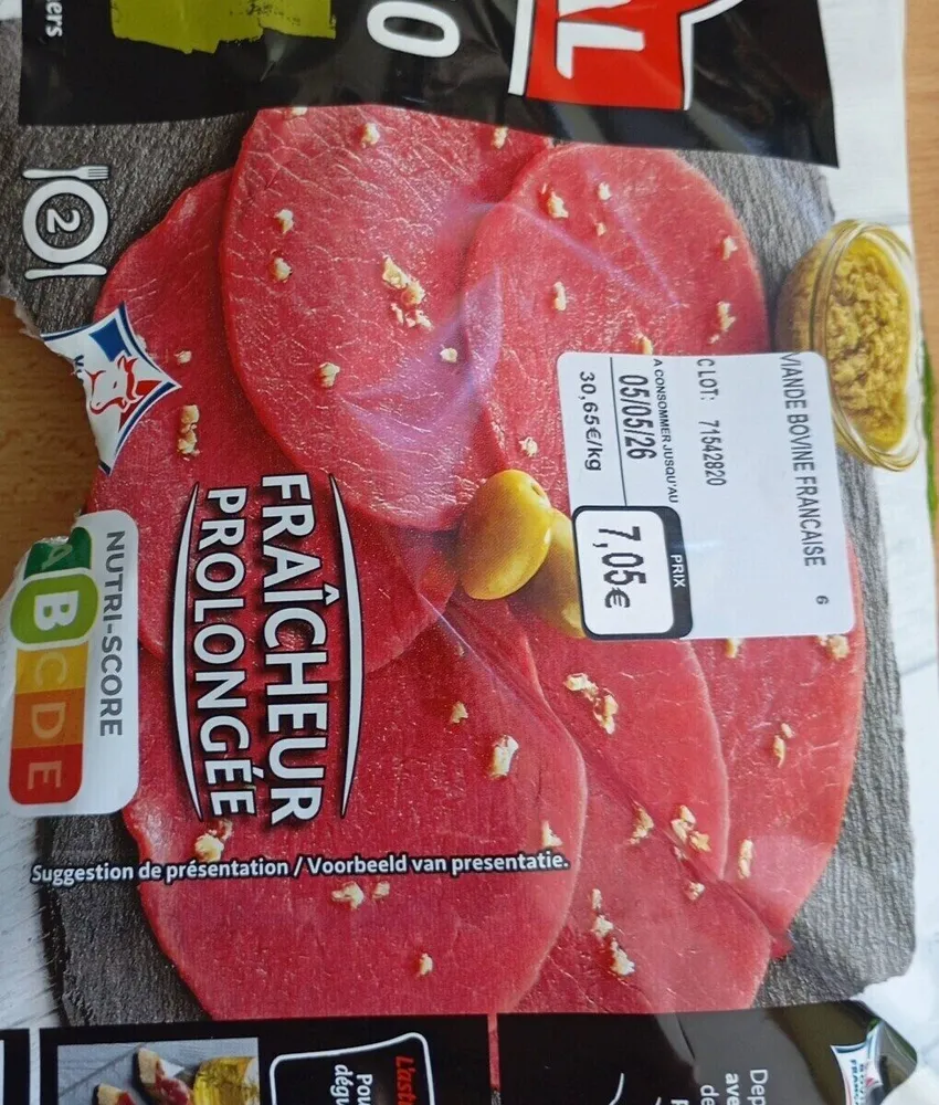 Carpaccio de boeuf et  concassé d'olives