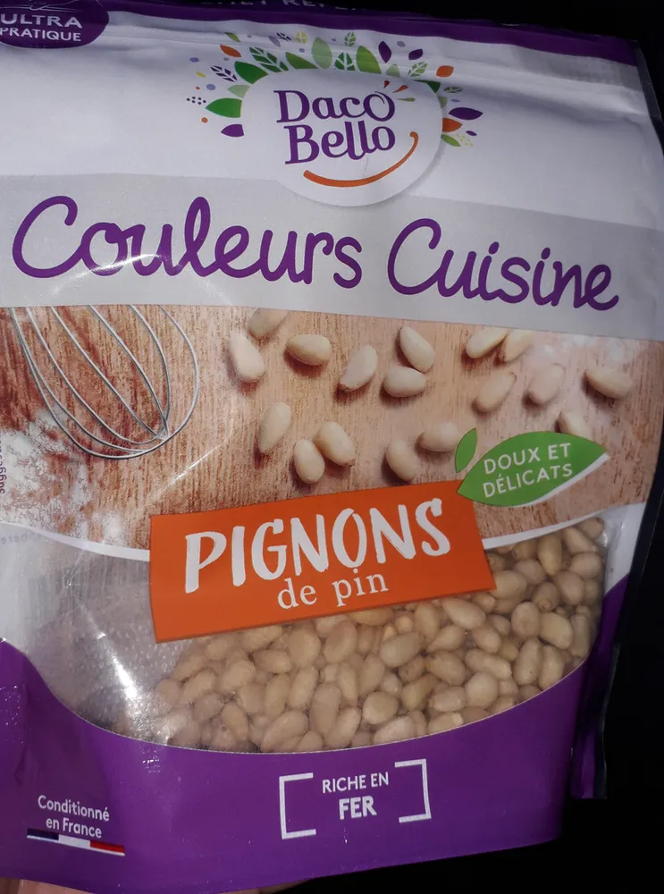 PIGNONS de pin