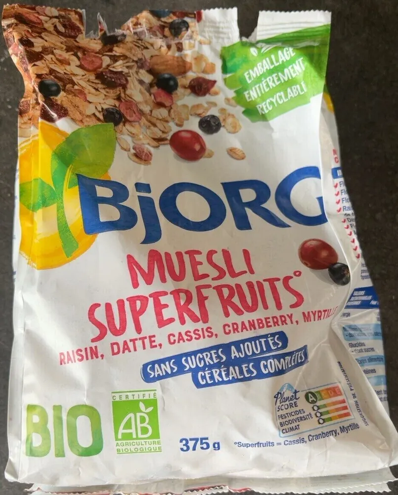 Muesli super fruits