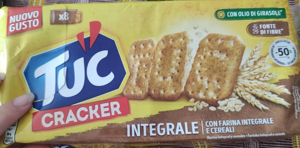 Tuc Crackers