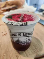 Yaourt sur lit de Framboise