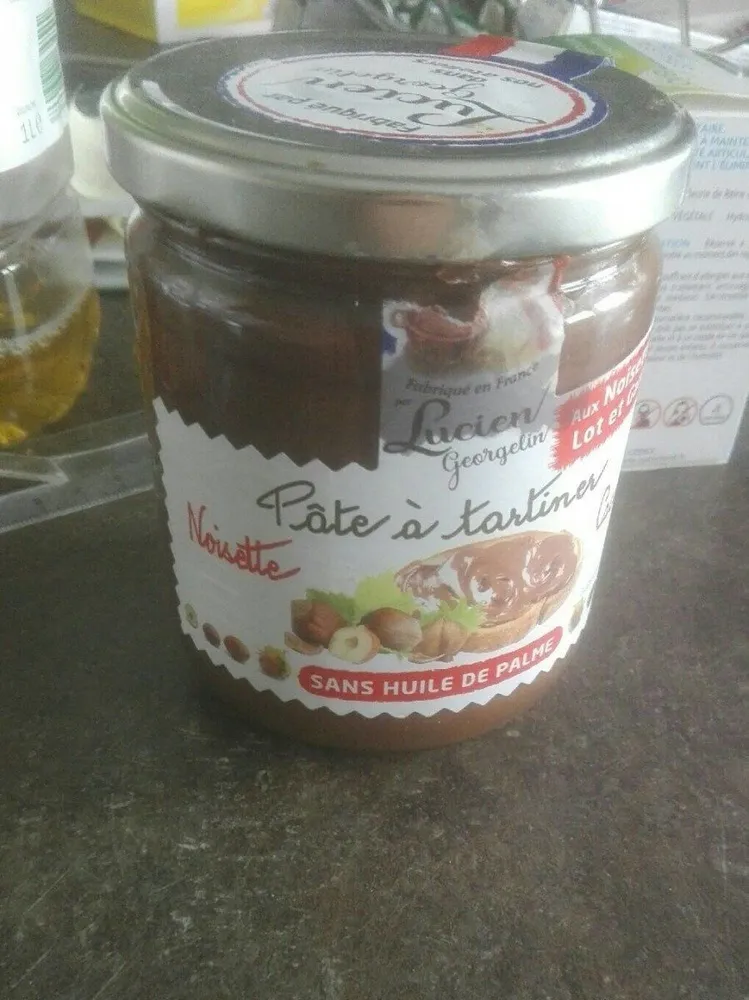 Pâte à tartiner noisettes cacao