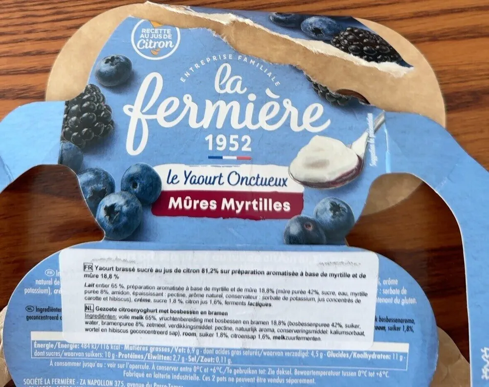 Yaourt onctueux mûres myrtilles