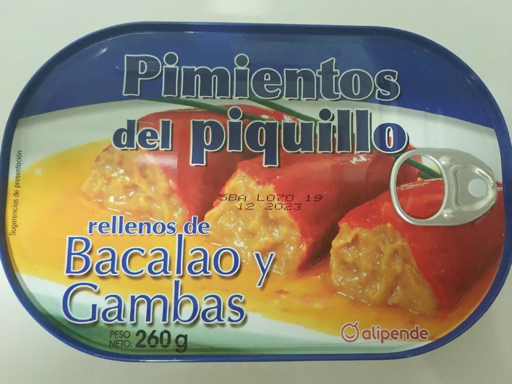 Pimientos del piquillo rellenos de Bacalao y Gambas