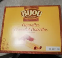 Cigarettes chocolat noisettes