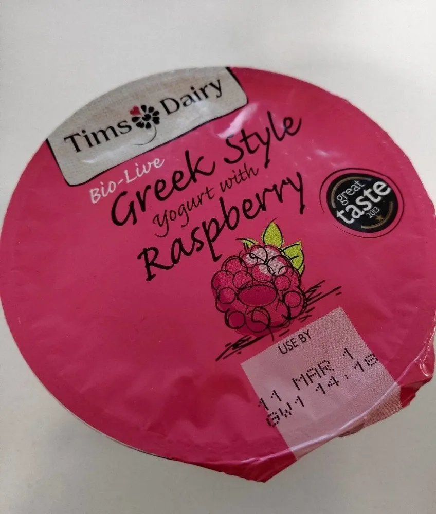 Greek style yogurt with Raspberry
