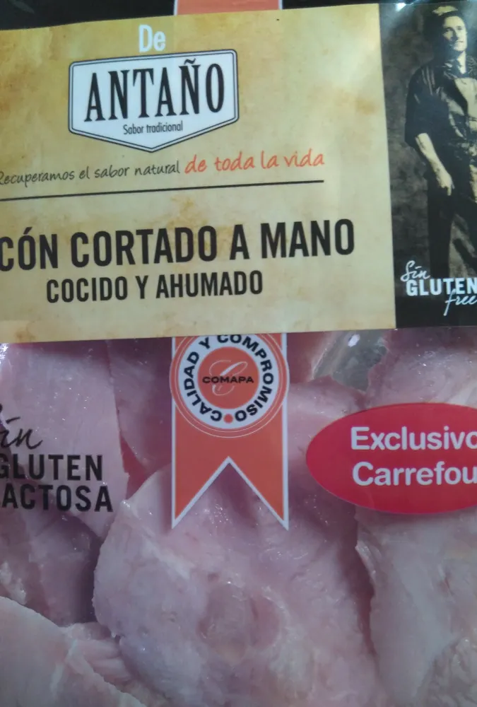 lacón cortado a mano cocido y ahumado