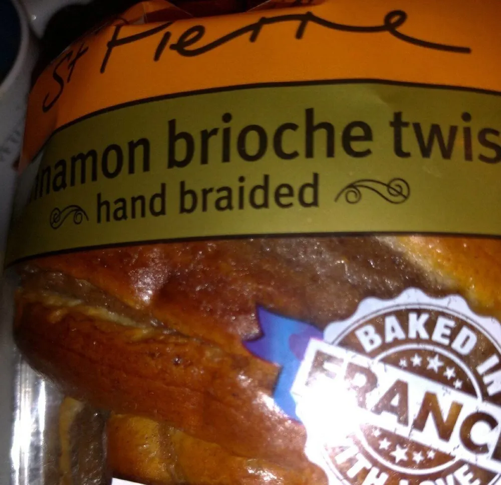 Cinnamon brioche twist