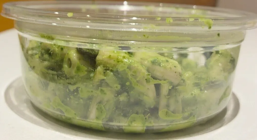 Salade de pates au pesto