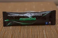 Préparation pour boisson isotonique aromatisée menthe