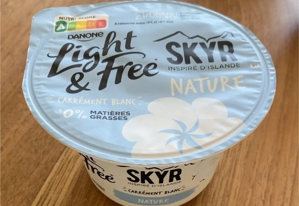 Skyr Light & Free Nature