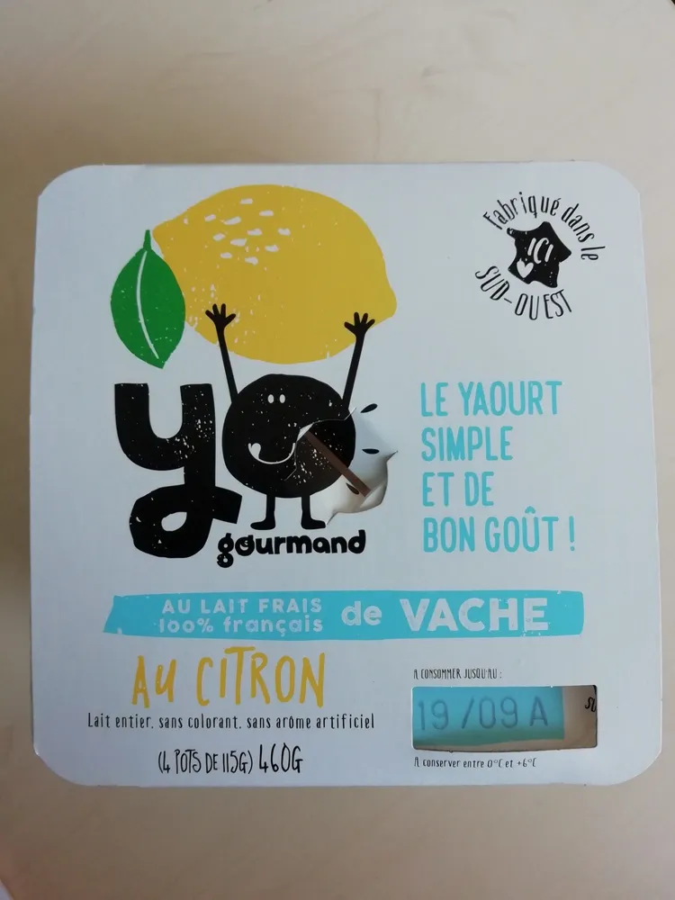 Yaourt au lait frais de vache citron