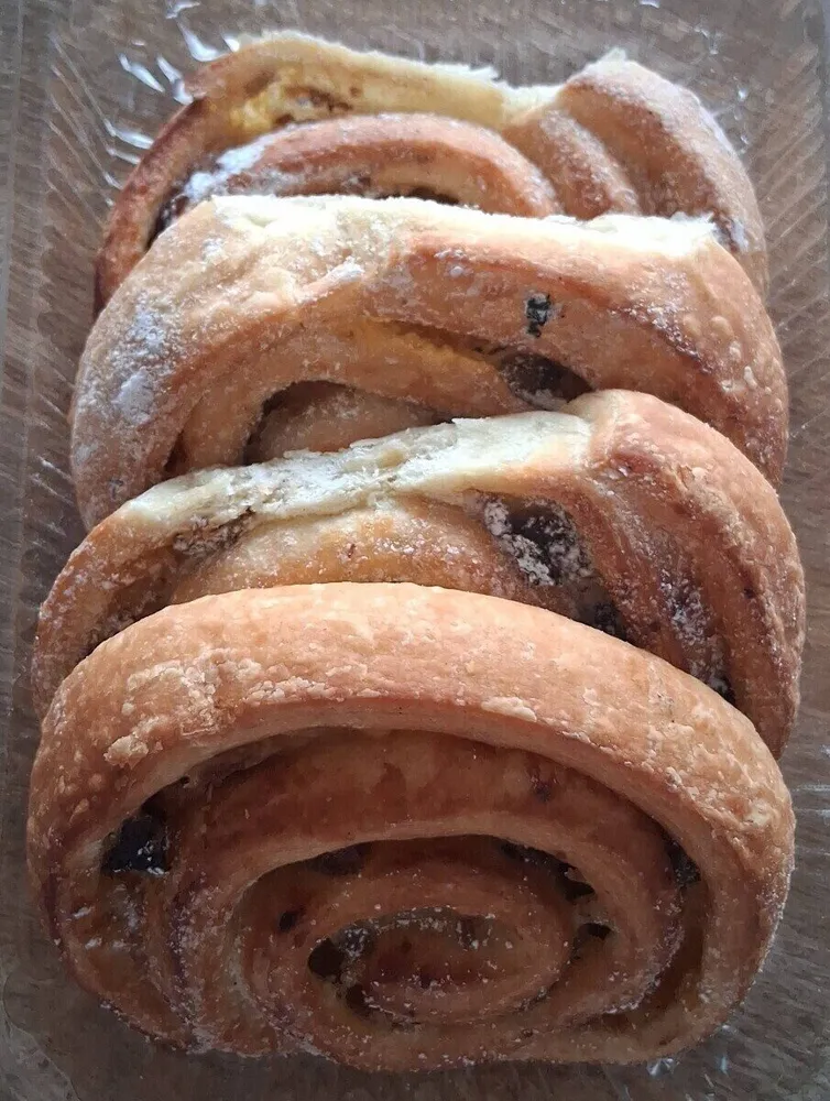Pain au raisins