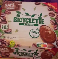 A bicyclette