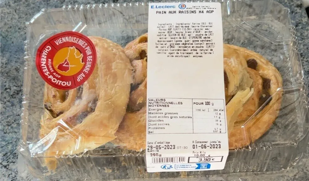 Pain aux raisins