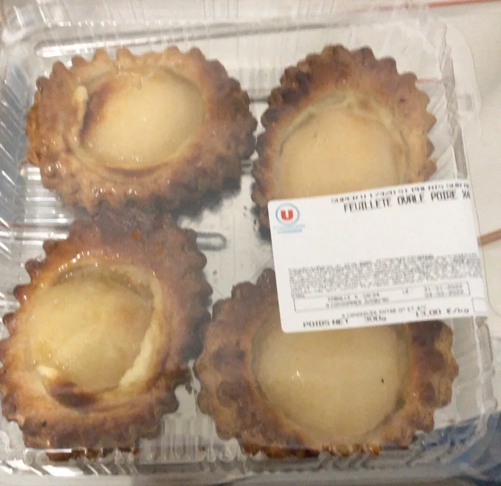 Feuilleté ovale poire