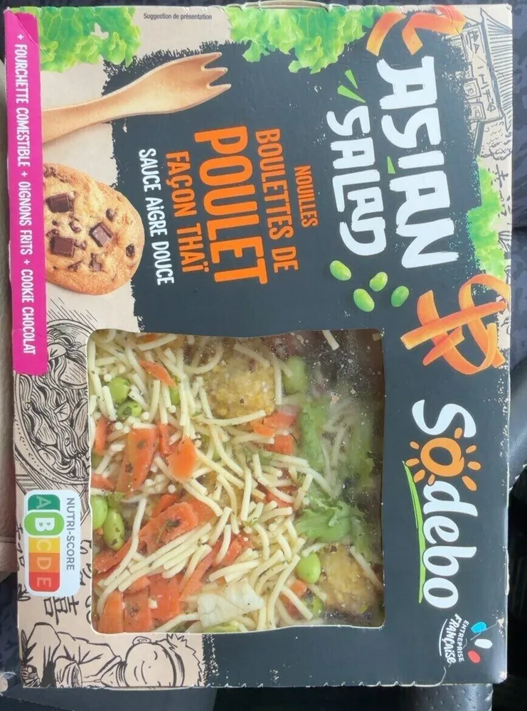 S asian salad nouilles boulettes de poulet facon thai