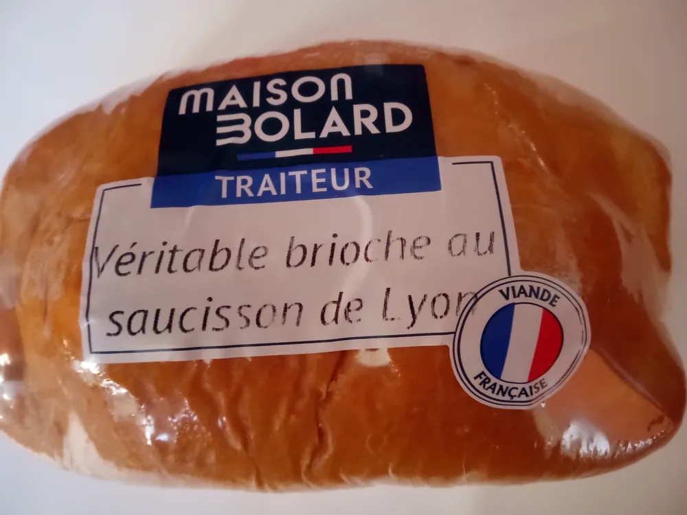 Véritable brioche au saucisson de Lyon