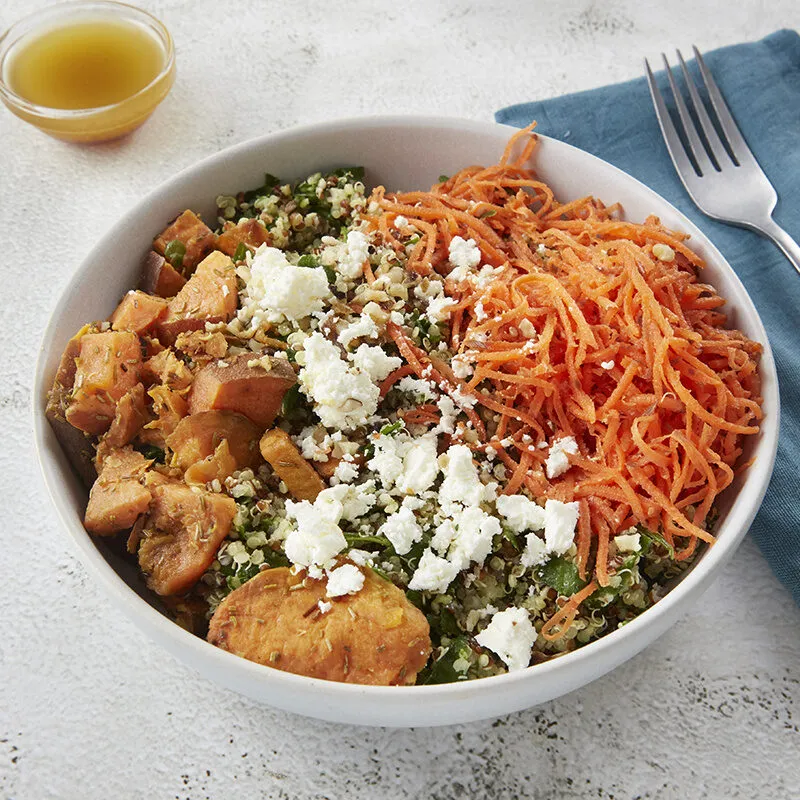 Salade quinoa, épinard, patate douce