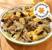 Tortiglioni, veau et pleurotes