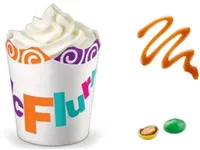 McFlurry vanille M&Ms nappage caramel