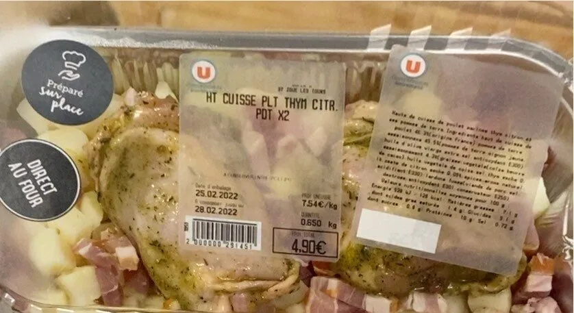Cuisse poulet pommes de terre prepare sur place