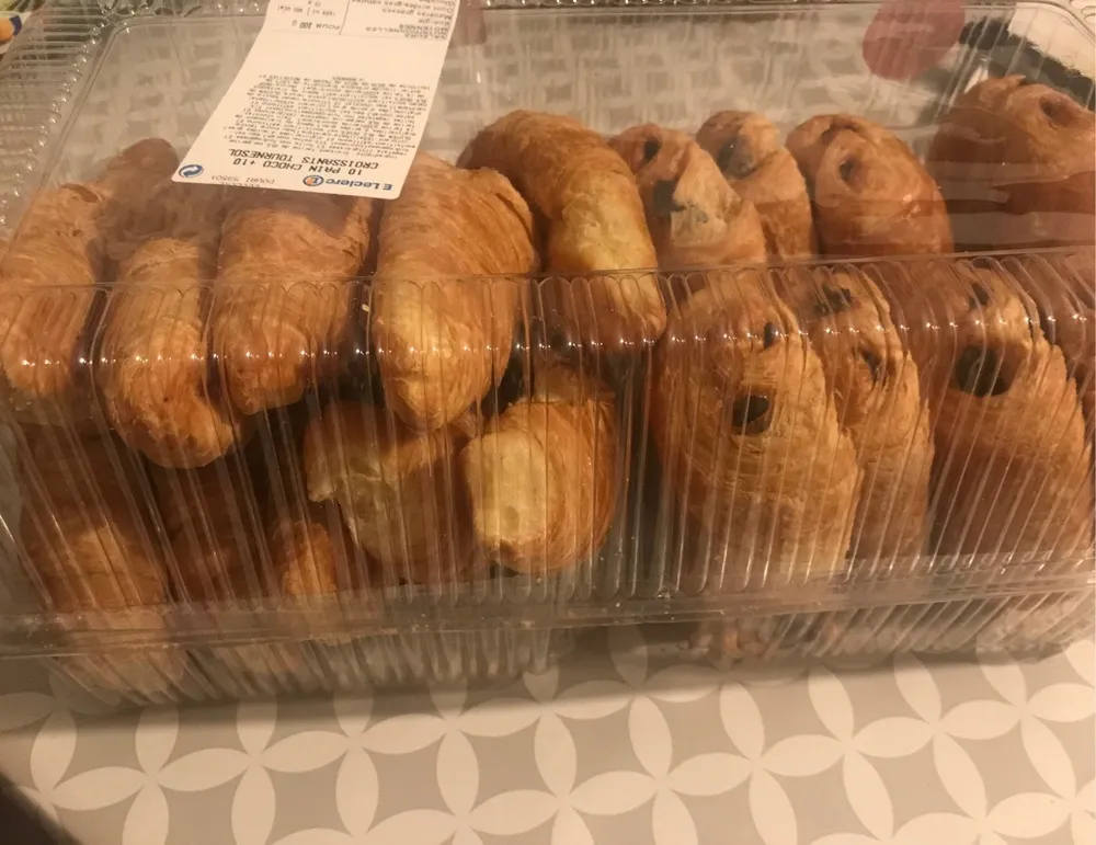 10 croissants et 10 pain choco