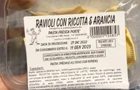 Ravioli con ricotta e arancia