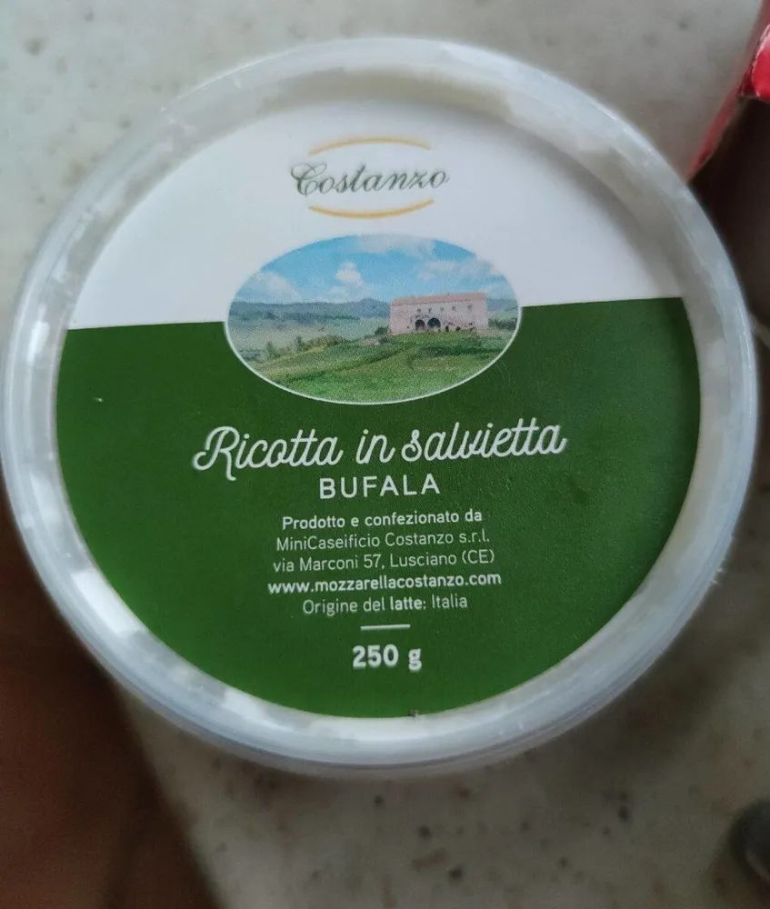 Ricotta in salvietta bufala