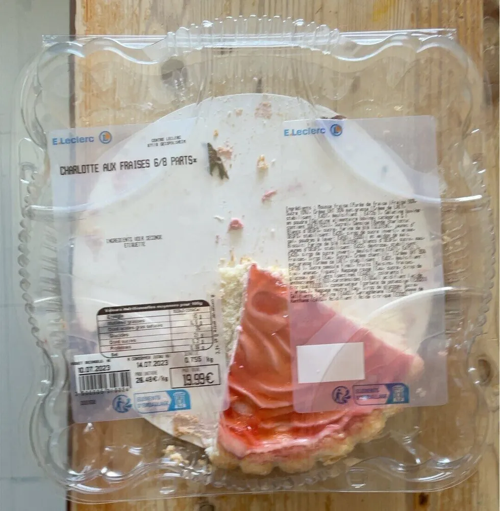 Charlotte aux fraises