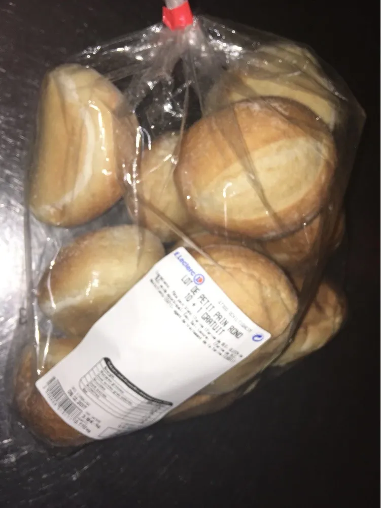 Lot de petit pain rond 10+1 gratuit