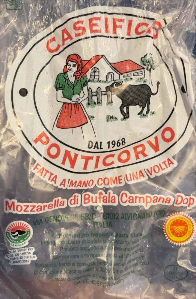 Mozzarella di Bufala Campana Dop