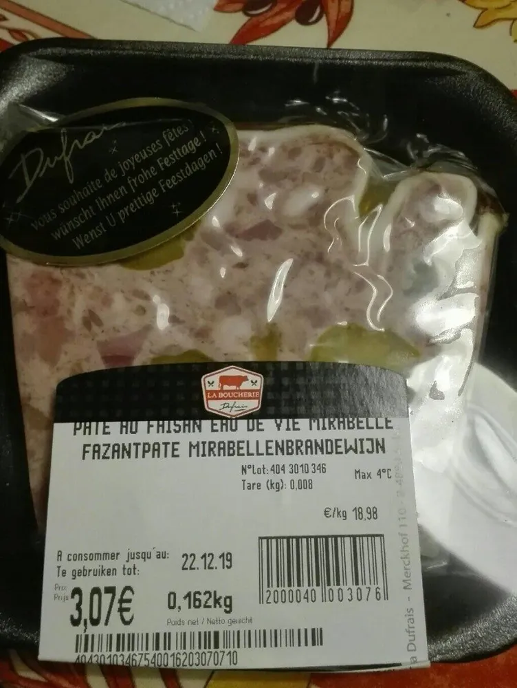 Pâté au faisan eau de vie mirabelle