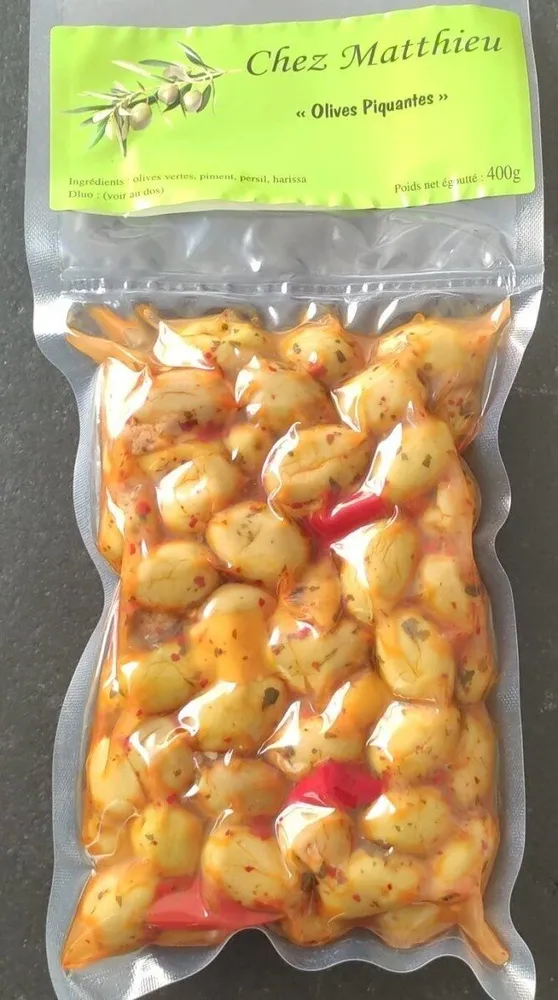 Olives vertes piquantes