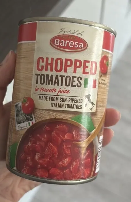 Gehackte Tomaten in Tomatensaft