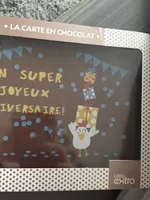 Joyeux anniversaire drapeaux