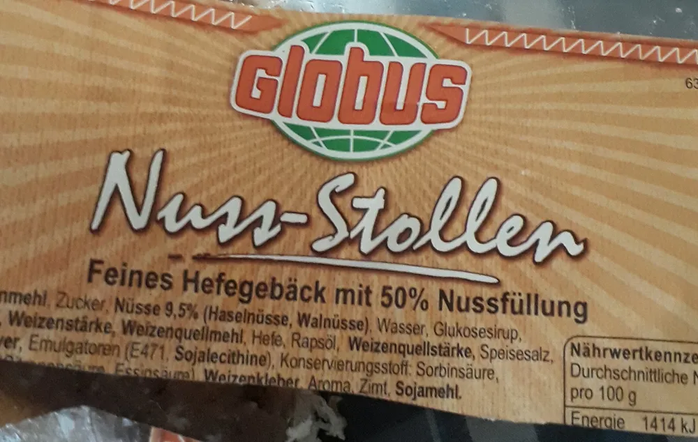 Nuss-Stollen